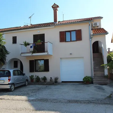 Stefi Rovinj
